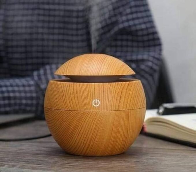 Wood Cool Mist Humidifiers with Colorful Change for Car, Office, Baby Essential Oil Diffuser Aroma Air
